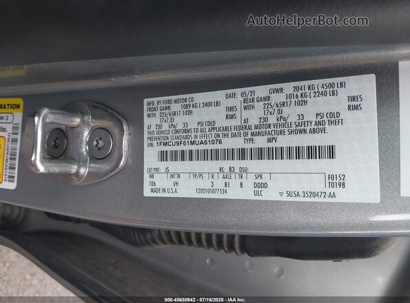 1FMCU9F61MUA61076 2021 FORD ESCAPE Серебряный Вид подкапотного пространства