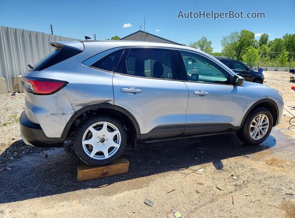 1FMCU9G63NUB22962 2022 FORD ESCAPE Серебряный Задняя правая четверть