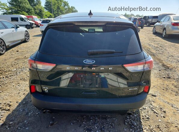 1FMCU9G63NUB33797 2022 FORD ESCAPE Черный Вид сзади