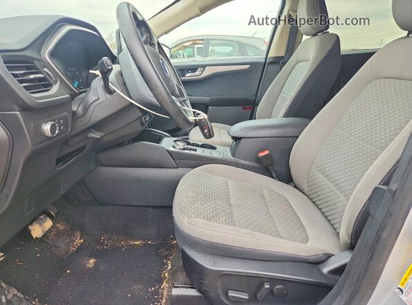 1FMCU9G64LUB60455 2020 FORD ESCAPE Silver Front interior view