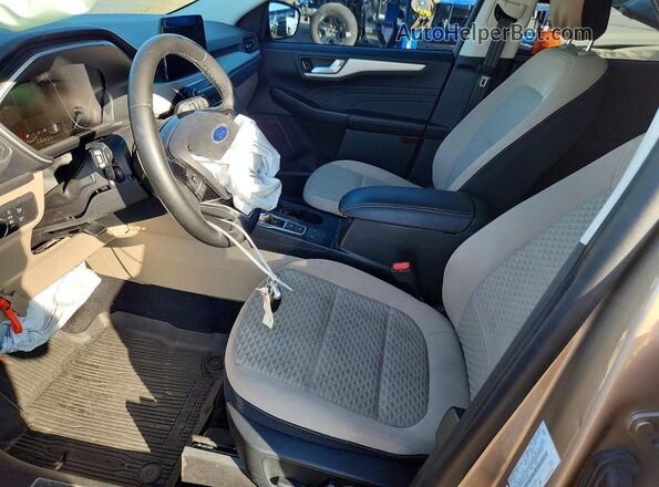 1FMCU9G65MUA91406 2021 FORD ESCAPE Gold წინა სალონის ხედი