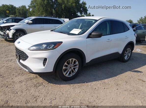 1FMCU9G65NUB13017 2022 FORD ESCAPE White Front left