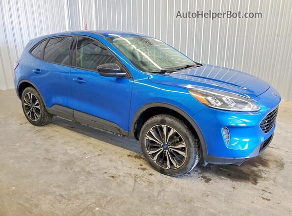 1FMCU9G66MUA21140 2021 FORD ESCAPE Blue Front right