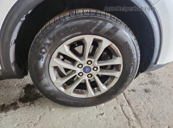 1FMCU9G67NUA60465 2022 FORD ESCAPE White 