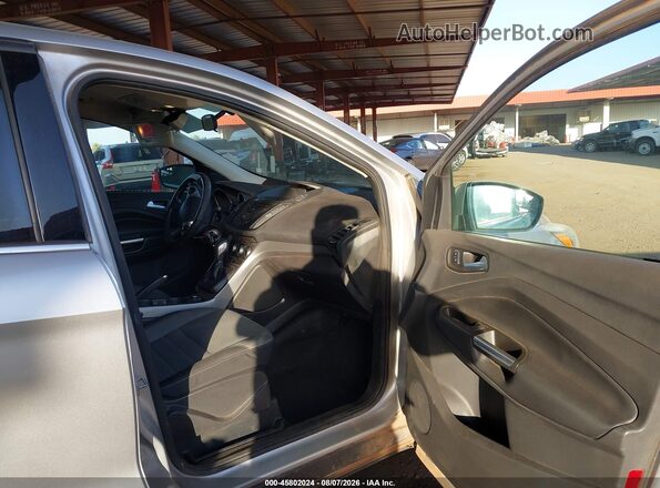 1FMCU9G90GUC45938 2016 FORD ESCAPE Silver Սալոնի դիմացի տեսք