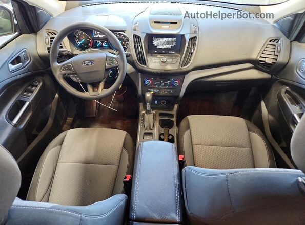 1FMCU9G91HUD50344 2017 FORD ESCAPE Серебряный Вид панели приборов