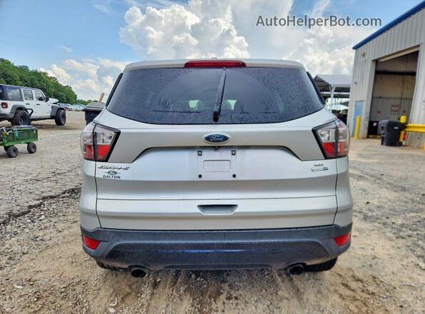 1FMCU9G91HUE86604 2017 FORD ESCAPE Серебряный Вид сзади