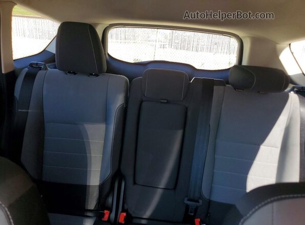 1FMCU9G95GUA24898 2016 FORD ESCAPE Charcoal Widok tylnych siedzeń