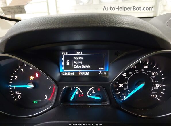 1FMCU9G95HUD07108 2017 FORD ESCAPE Коричневый Вид задних сидений