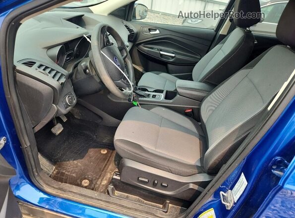 1FMCU9G95HUD83623 2017 FORD ESCAPE Синий Вид салона спереди