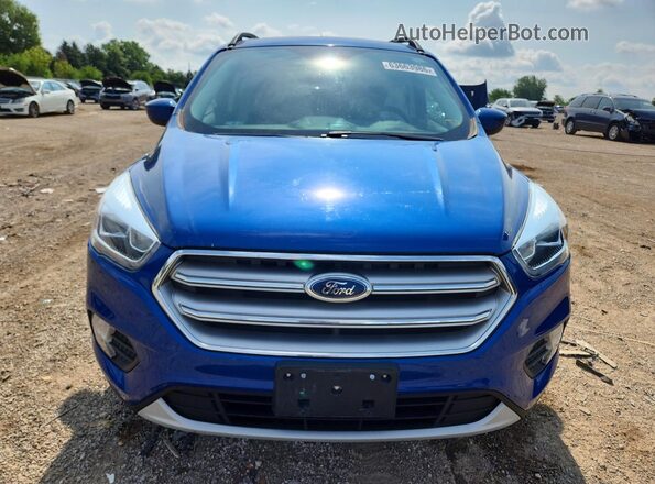 1FMCU9G96HUE87571 2017 FORD ESCAPE Синий Вид спереди