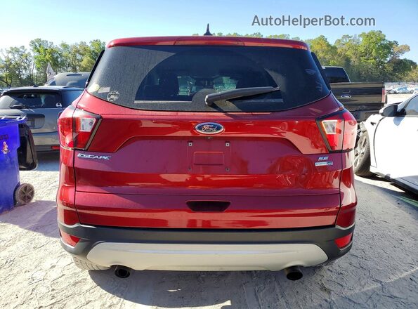 1FMCU9G96KUB66377 2019 FORD ESCAPE Красный Вид сзади