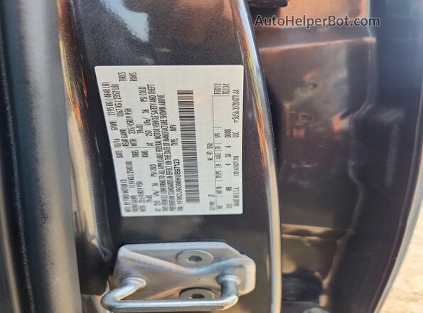 1FMCU9G98HUB97123 2017 FORD ESCAPE Gray Widok naklejki z numerem VIN