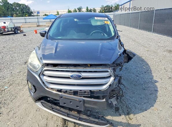 1FMCU9G98HUD44802 2017 FORD ESCAPE Gray Вид спереду