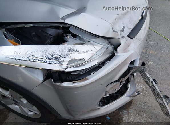 1FMCU9G99GUB15107 2016 FORD ESCAPE Silver Front view
