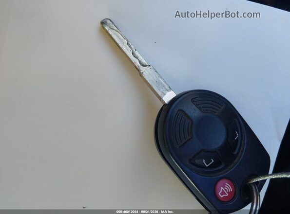 1FMCU9G99HUB27761 2017 FORD ESCAPE Серебряный Вид панели приборов