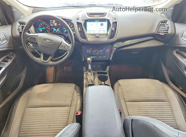 1FMCU9G99HUE68058 2017 FORD ESCAPE Gold Առջևի վահանակի տեսք