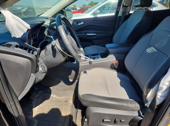 1FMCU9G9XHUE91445 2017 FORD ESCAPE Charcoal Widok wnętrza z przodu