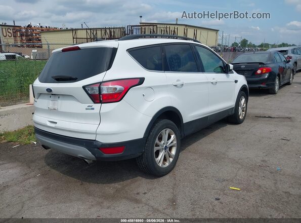 1FMCU9G9XJUB48592 2018 FORD ESCAPE White Rear right