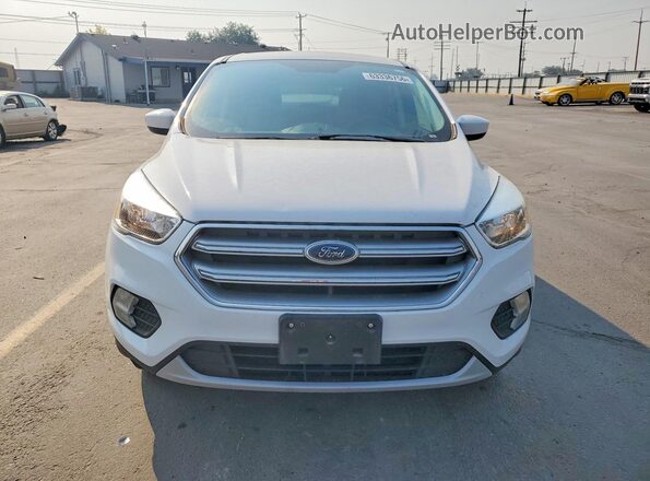 1FMCU9GD0HUA69804 2017 FORD ESCAPE White Դիմացի տեսք