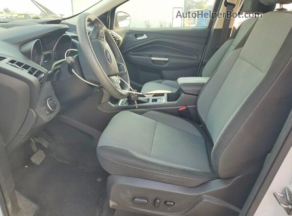 1FMCU9GD0HUA69804 2017 FORD ESCAPE White Սալոնի դիմացի տեսք