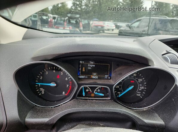 1FMCU9GD0HUC81019 2017 FORD ESCAPE Бежевый Вид щитка приборов