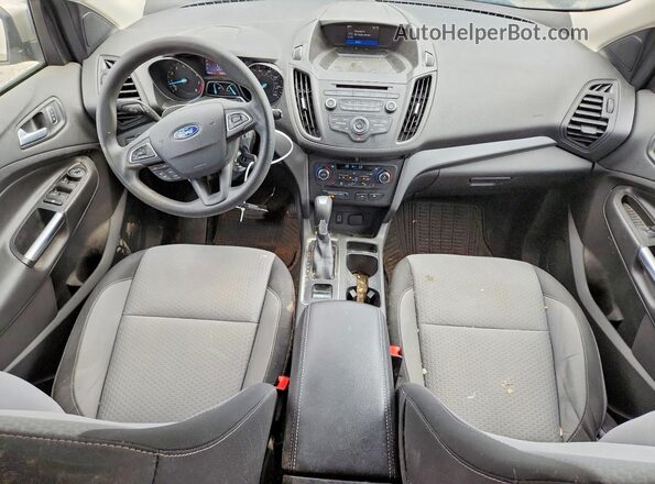 1FMCU9GD0HUC81019 2017 FORD ESCAPE Бежевый Вид панели приборов
