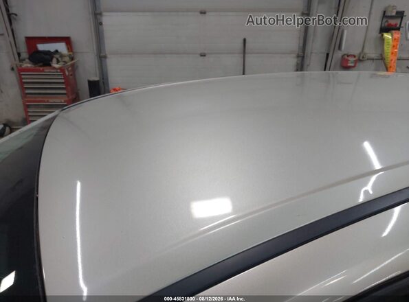 1FMCU9GD0HUD95618 2017 FORD ESCAPE Cream ხელსაწყოთა პანელის ხედი