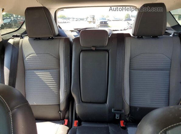 1FMCU9GD0HUE42050 2017 FORD ESCAPE White Հետևի նստատեղերի տեսք