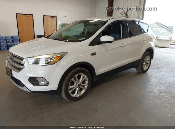1FMCU9GD0HUE50343 2017 FORD ESCAPE White Przód lewy