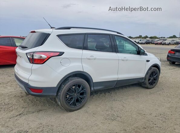 1FMCU9GD0HUE98683 2017 FORD ESCAPE White Вид ззаду