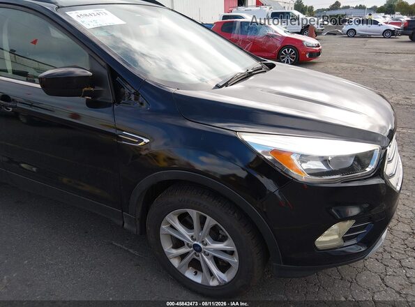 1FMCU9GD0JUC11249 2018 FORD ESCAPE Black Դիմացի տեսք