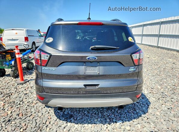 1FMCU9GD0JUC11770 2018 FORD ESCAPE Серый Вид сзади