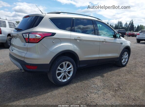 1FMCU9GD0JUD08810 2018 FORD ESCAPE Cream Trasero derecho