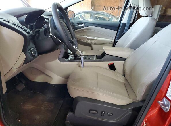 1FMCU9GD0KUA95052 2019 FORD ESCAPE Orange Front interior view