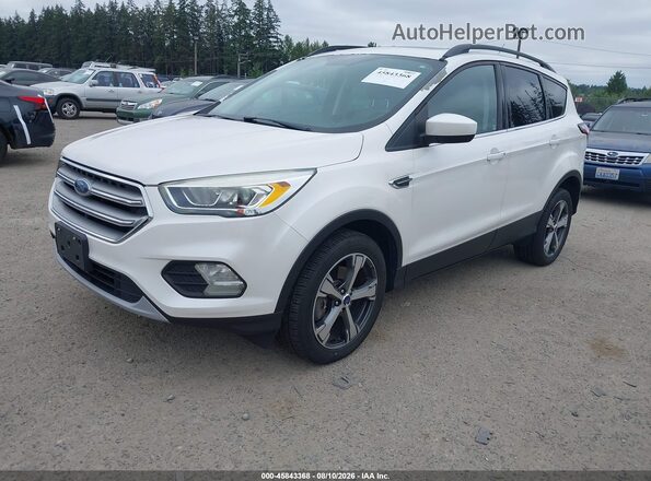 1FMCU9GD1HUA02421 2017 FORD ESCAPE White წინა მარცხენა ხედი სამი მეოთხედიდან