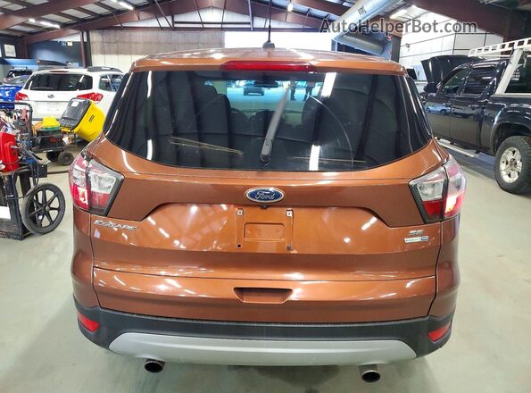 1FMCU9GD1HUA86966 2017 FORD ESCAPE Orange უკანა ხედი