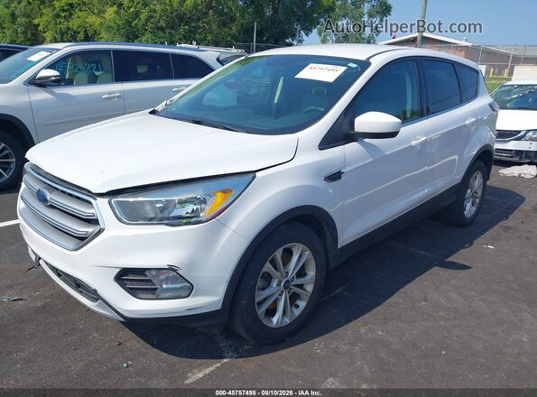 1FMCU9GD1HUB50827 2017 FORD ESCAPE White Vista tres cuartos delantera izquierda