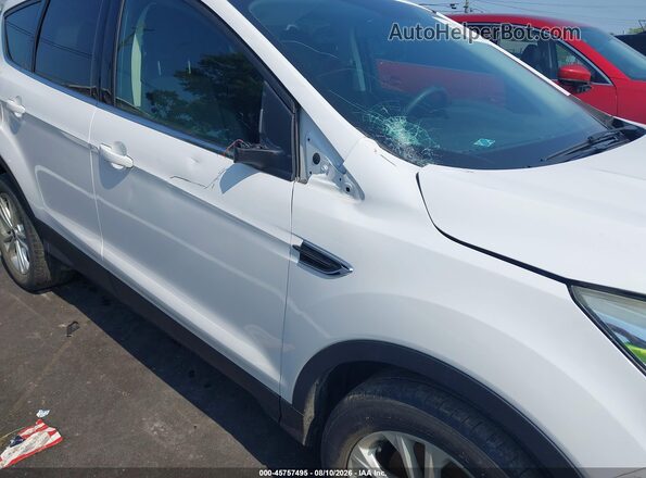 1FMCU9GD1HUB50827 2017 FORD ESCAPE White 