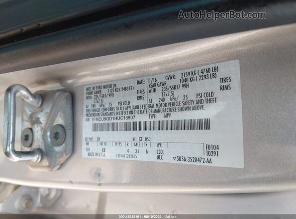 1FMCU9GD1HUC16907 2017 FORD ESCAPE Silver Widok komory silnika