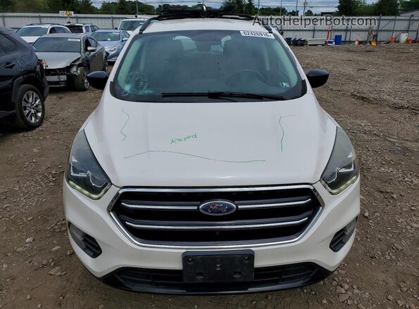 1FMCU9GD1HUC91896 2017 FORD ESCAPE White წინა ხედი