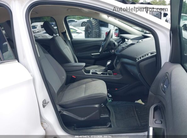 1FMCU9GD1JUD32890 2018 FORD ESCAPE White Vista interior delantera