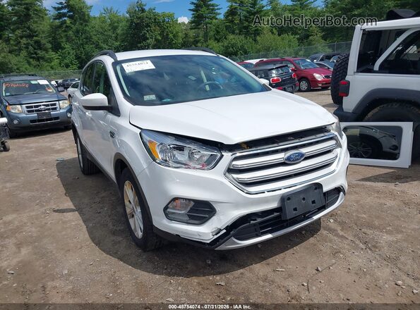 1FMCU9GD1JUD32890 2018 FORD ESCAPE White Vista frontal