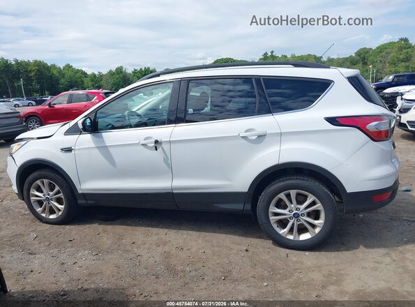 1FMCU9GD1JUD32890 2018 FORD ESCAPE White Vista interior de 360 grados