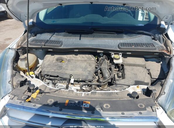 1FMCU9GD2HUA41325 2017 FORD ESCAPE White უკანა ხედი