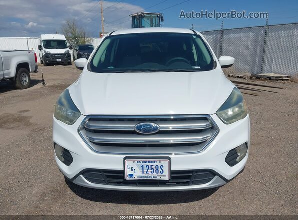 1FMCU9GD2HUA41325 2017 FORD ESCAPE White უკანა სალონის ხედი