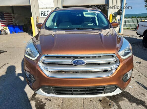 1FMCU9GD2HUC17662 2017 FORD ESCAPE Brown Front view