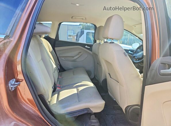 1FMCU9GD2HUC17662 2017 FORD ESCAPE Brown Rear interior view