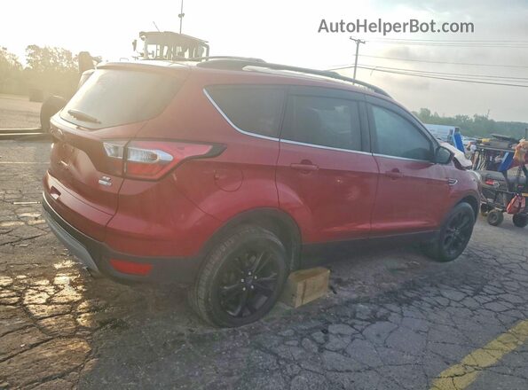1FMCU9GD2HUC63654 2017 FORD ESCAPE Красный Задняя правая четверть