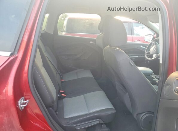 1FMCU9GD2HUC63654 2017 FORD ESCAPE Красный Вид задней части салона